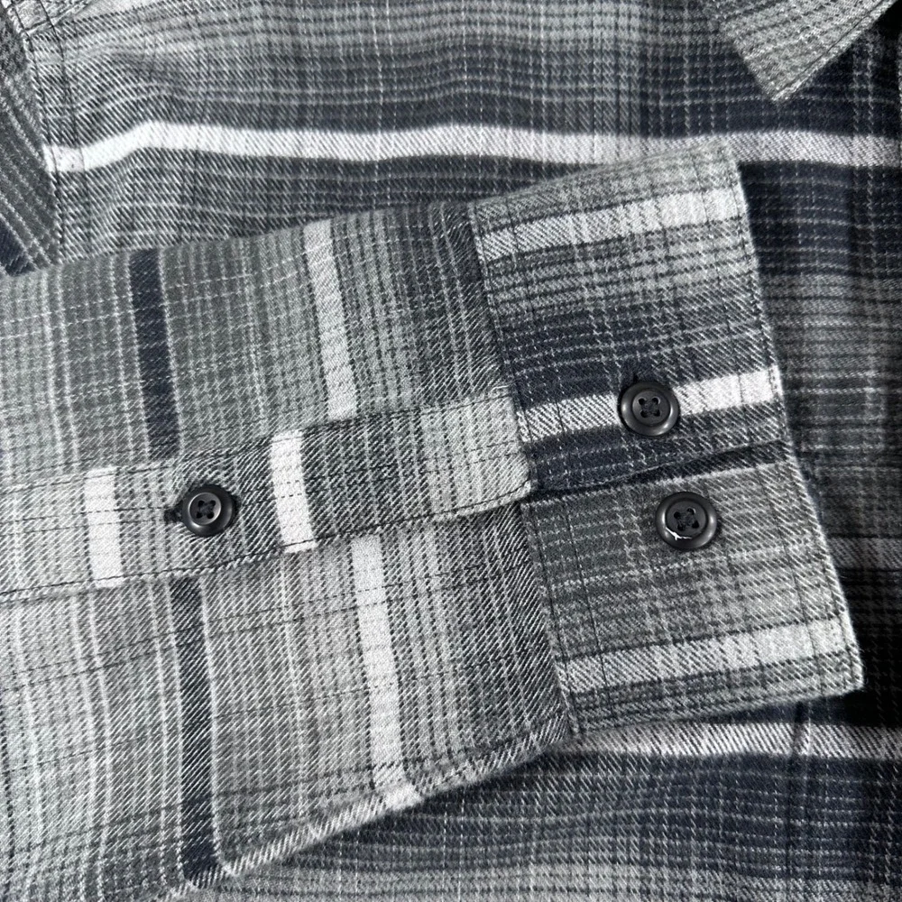 Columbia Button Down Mens M Medium Grey Plaid Omni-Wick Long Sleeve Hiking Shirt - Picture 7 of 16